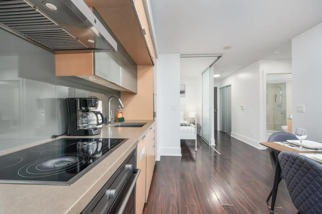 300 West Apartments Toronto Canada